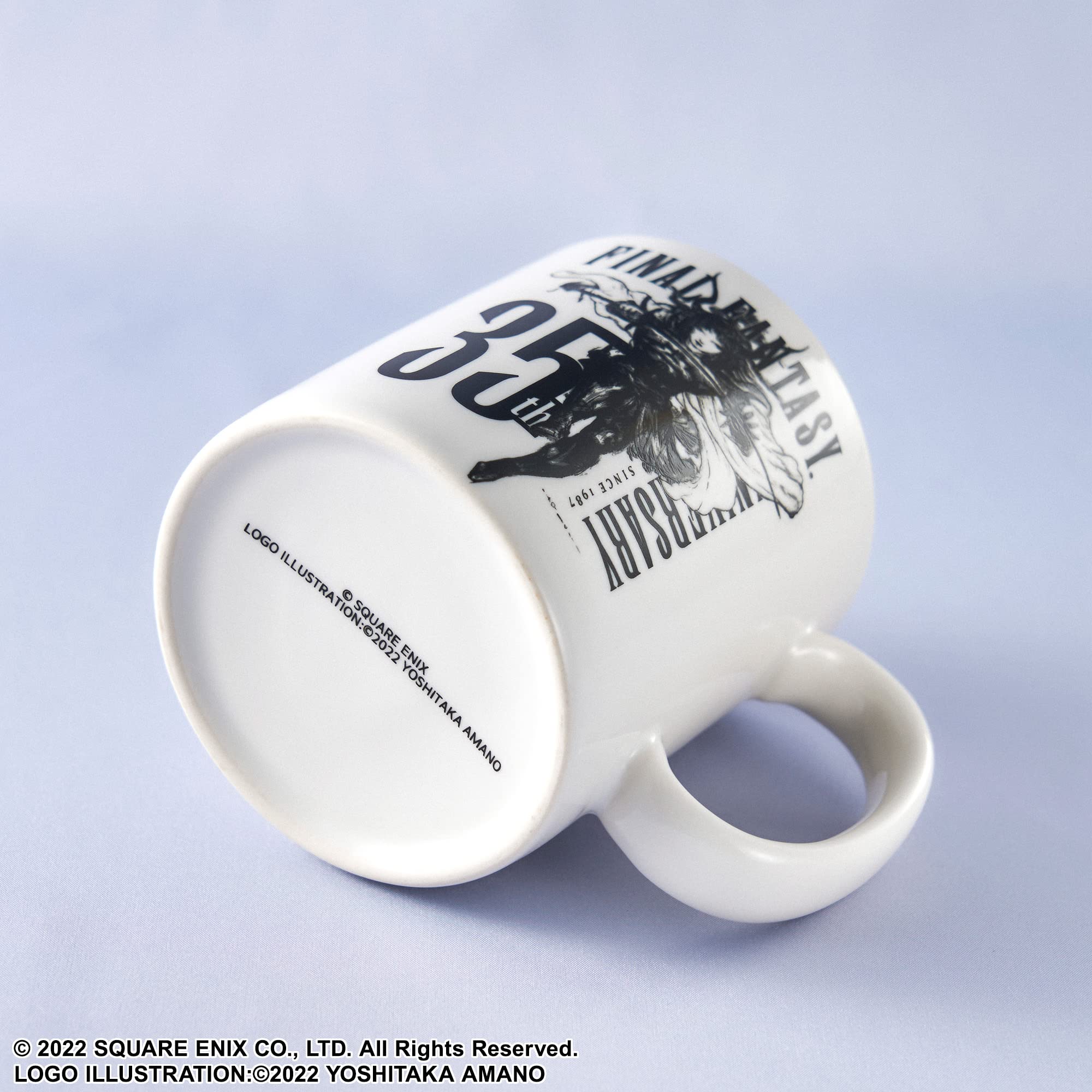 Amazon.co.jp: FINAL FANTASY 35th Anniversary マグカップ : ホビー